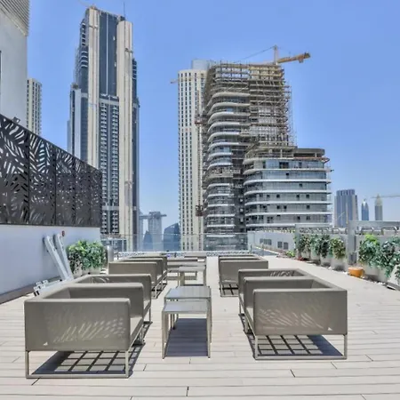 Refined 2 & Half Br In Mada Residences Near Dubai Mall Exterior photo