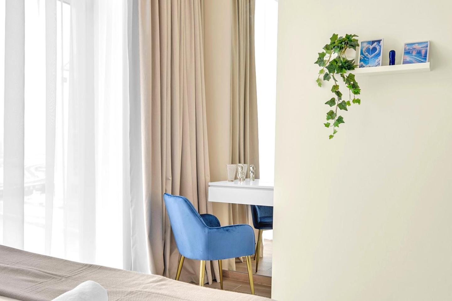 Refined 2 & Half Br In Mada Residences Near Mall Апартаменти Дубай