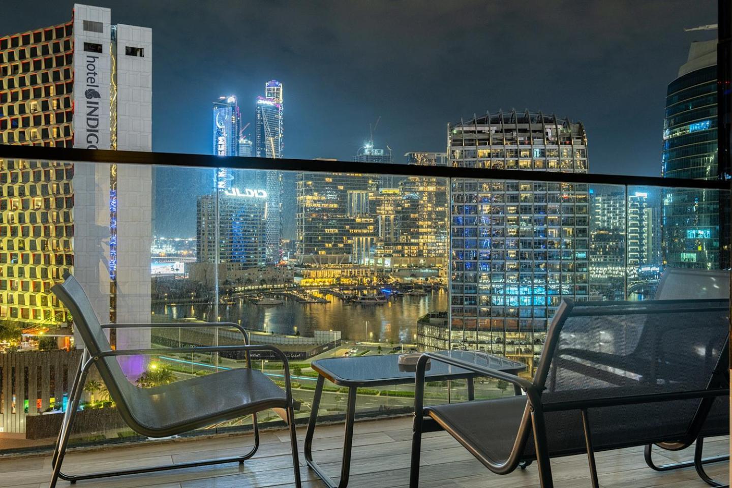 Апартаменти Refined 2 & Half Br In Mada Residences Near Mall Дубай